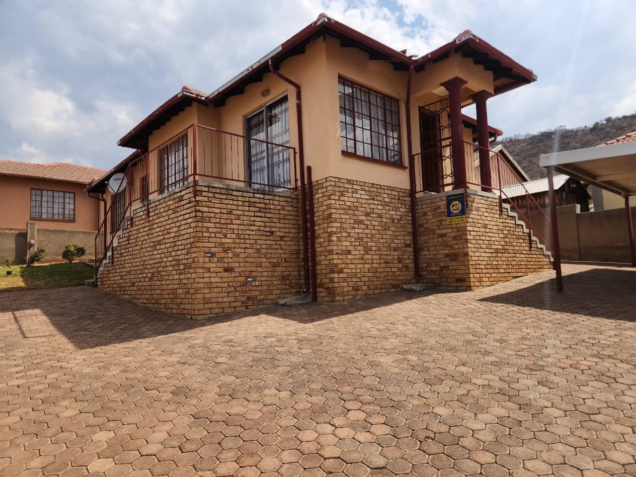 3 Bedroom Property for Sale in Tlhabane West North West